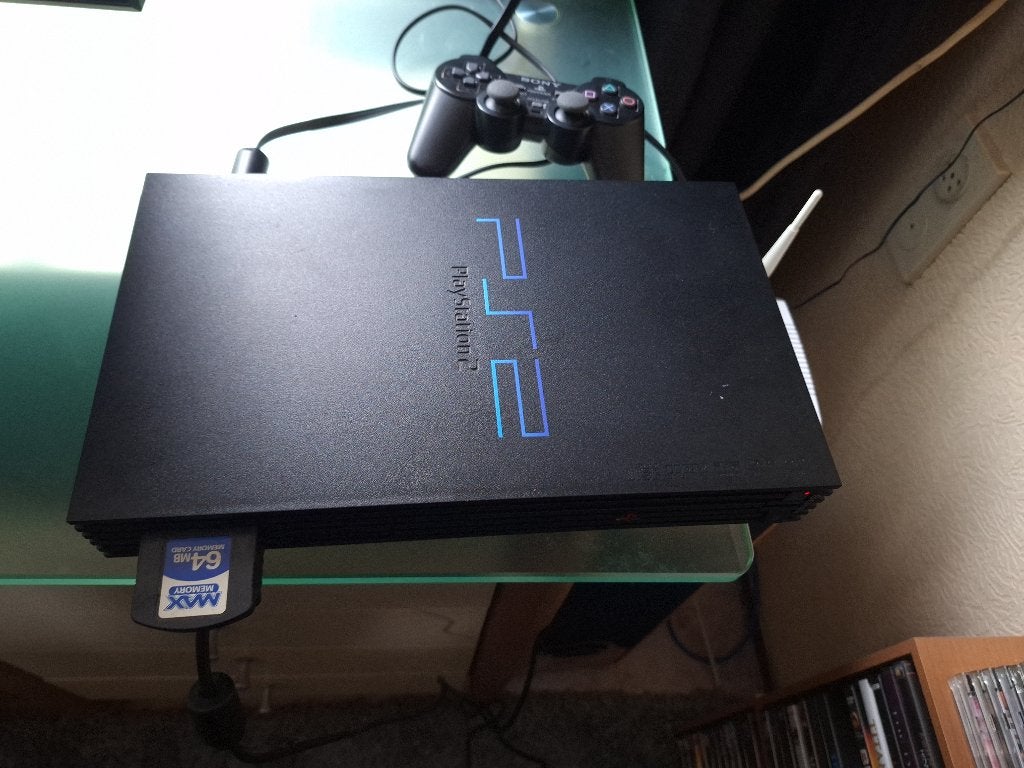 Playstation 2 Phat met 20 spellen compleet, Spelcomputers en Games, Gebruikt, Met games, Ophalen of Verzenden, Met 3 controllers of meer
