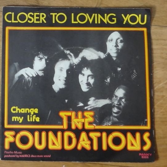 45 toeren single THE FOUNDATIONS closer to loving you (14), Cd's en Dvd's, Gebruikt, 7 inch, Ophalen of Verzenden, Pop