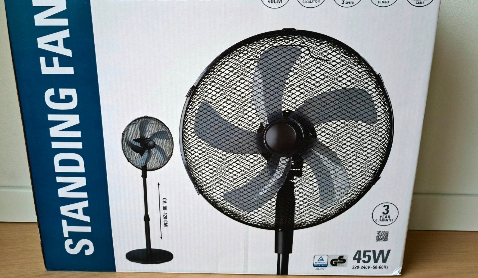 Nieuw, Ventilator op standaard, Zwart, Zwenk-functie, €34,99, Ophalen of Verzenden, Nieuw, Statiefventilator