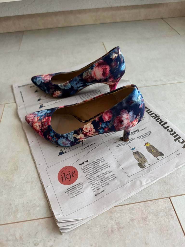 Mooie anna field pumps. Maat 37., Kleding | Dames, Ophalen of Verzenden, Zo goed als nieuw