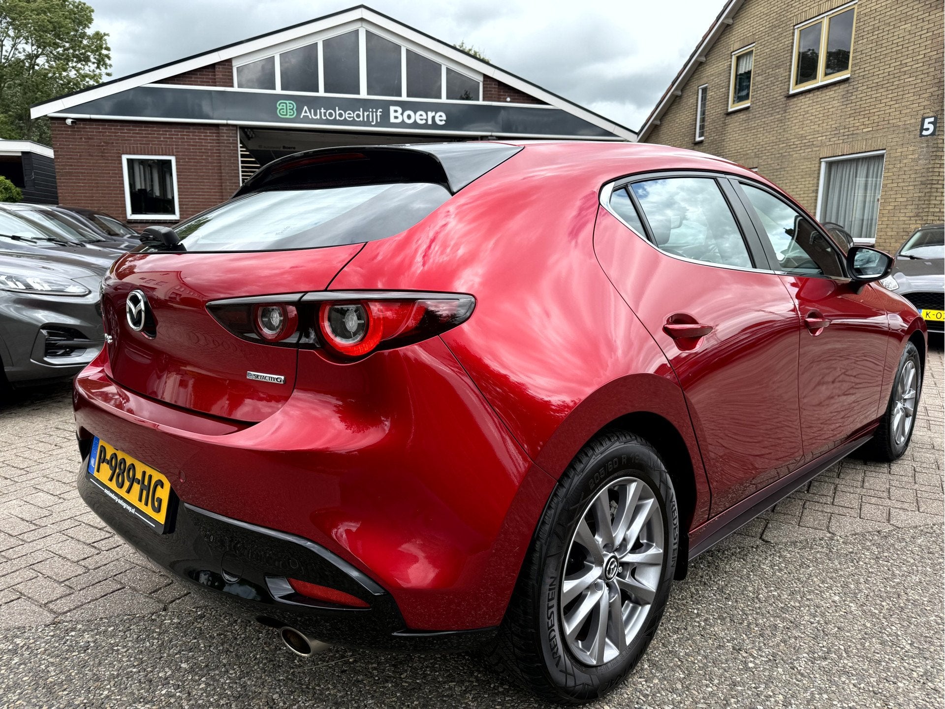 Mazda 3 2.0 e-SkyActiv-G M Hybrid Comfort Navi, Camera, App, Voorwielaandrijving, 1998 cc, Stof, 4 cilinders