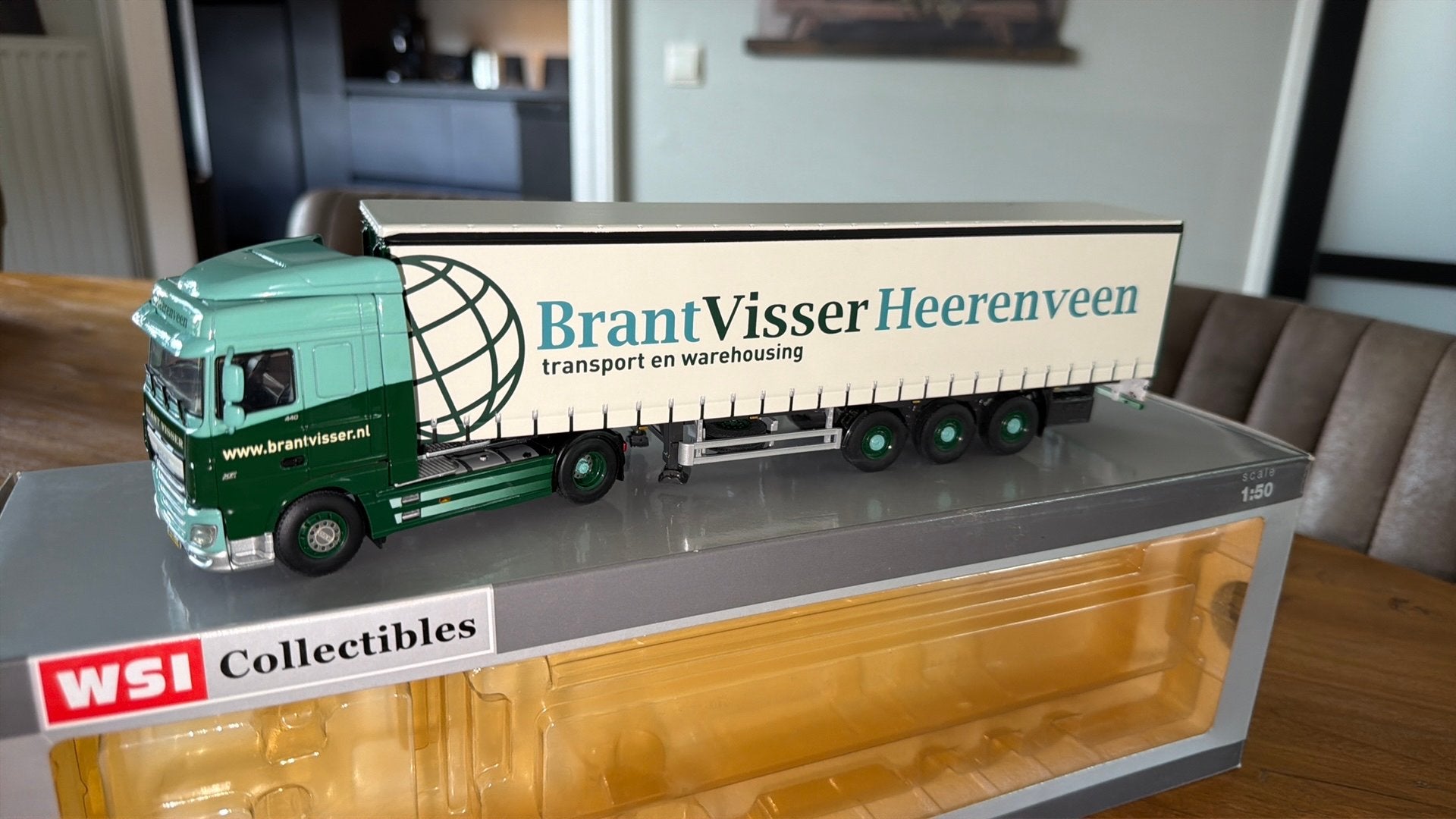 Wsi Daf XF Brant Visser Heerenveen, Hobby en Vrije tijd, Modelauto's | 1:50, Ophalen of Verzenden, Zo goed als nieuw, Bus of Vrachtwagen