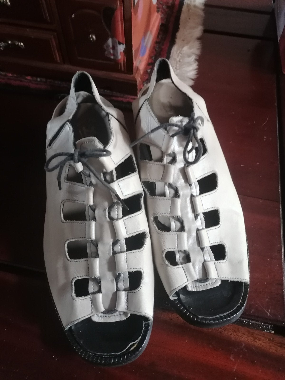 Durea sandalen, 7J   maat 41, Kleding | Dames, Schoenen, Ophalen of Verzenden, Zo goed als nieuw, Beige, Sandalen of Muiltjes