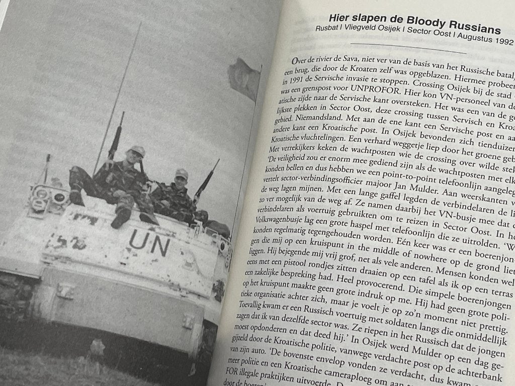 Voor altijd Verbonden - Blauwhelmen voormalig Joegoslavië, Verzamelen, Ophalen of Verzenden, Landmacht, Nederland, Boek of Tijdschrift