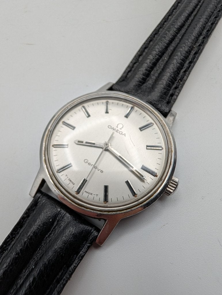 Vintage Omega Genève Horloge - Mechanisch, Sieraden, Tassen en Uiterlijk, Horloges | Heren, Polshorloge, Ophalen of Verzenden
