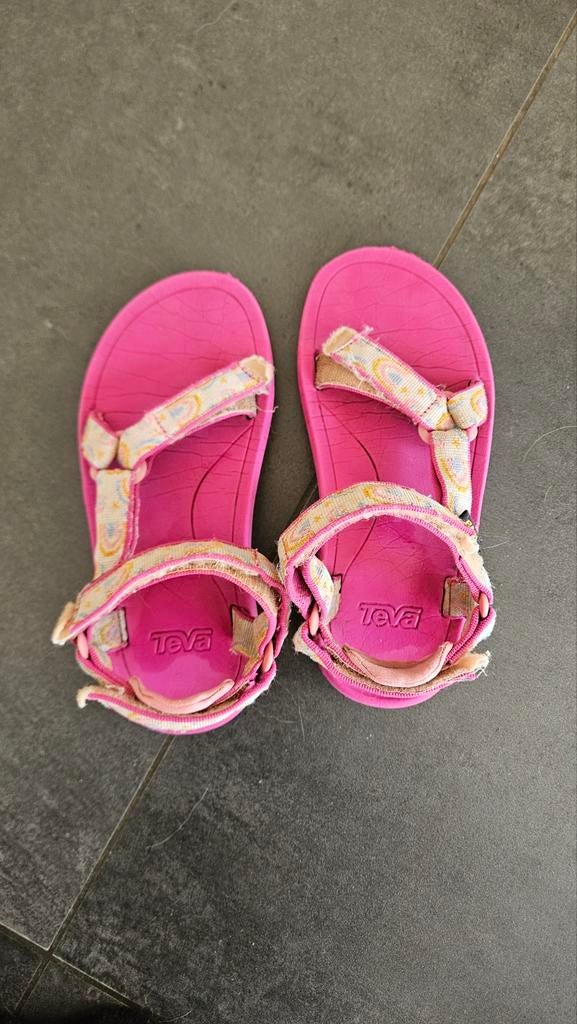 Teva maat 35/36 (geschat), Ophalen, Gebruikt, Jongen of Meisje, Overige typen