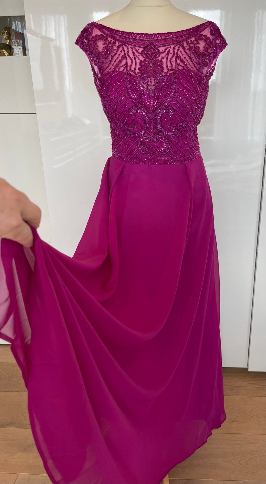 Susanna Rivieri Lange Fuchsia Avondjurk met Kralen, Ophalen, Paars, Maat 42/44 (L), Nieuw