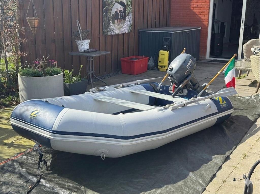Zodiac 3.1m rubberboot met Yamaha 4pk 4 takt bb, Watersport en Boten, Ophalen, Zo goed als nieuw, Overige typen