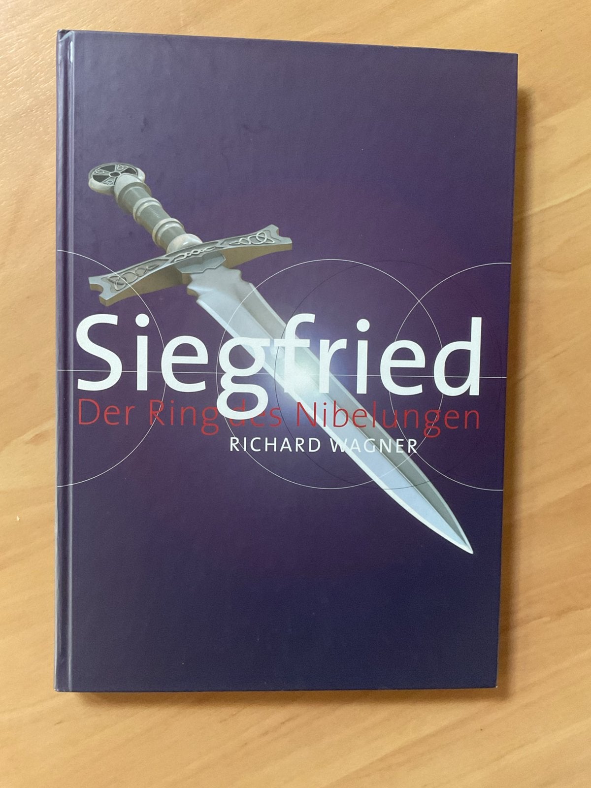 Siegfried  Boek bij concertreeks  Der Ring des Nibelungen, Ophalen of Verzenden, Zo goed als nieuw