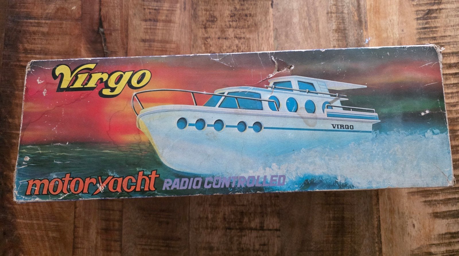 Virgo rc motor yacht, Hobby en Vrije tijd, Ophalen of Verzenden, Gebruikt, Groter dan 1:32