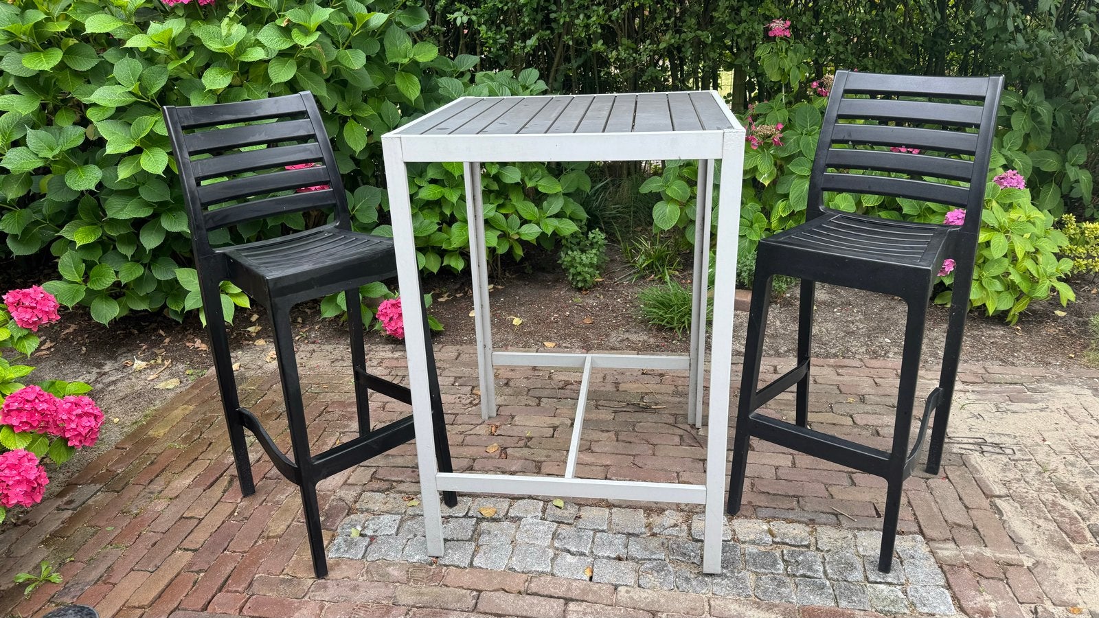 Aluminium bartafel met 2 barstoelen voor buiten, Ophalen of Verzenden, Gebruikt, Vierkant, Aluminium