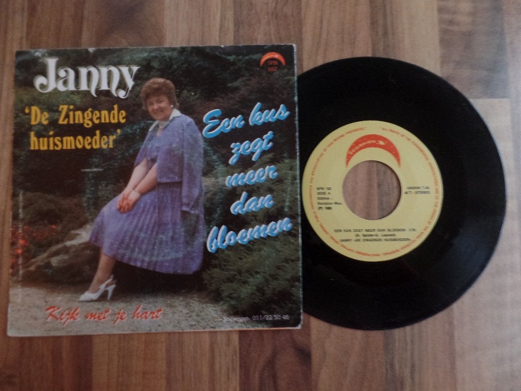 single Janny - Een Kus Zegt Meer Dan Bloemen, Ophalen of Verzenden, Gebruikt, 7 inch, Nederlandstalig
