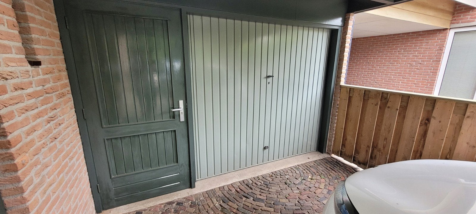 Garagedeur - Afhalen 21 juli, Ophalen