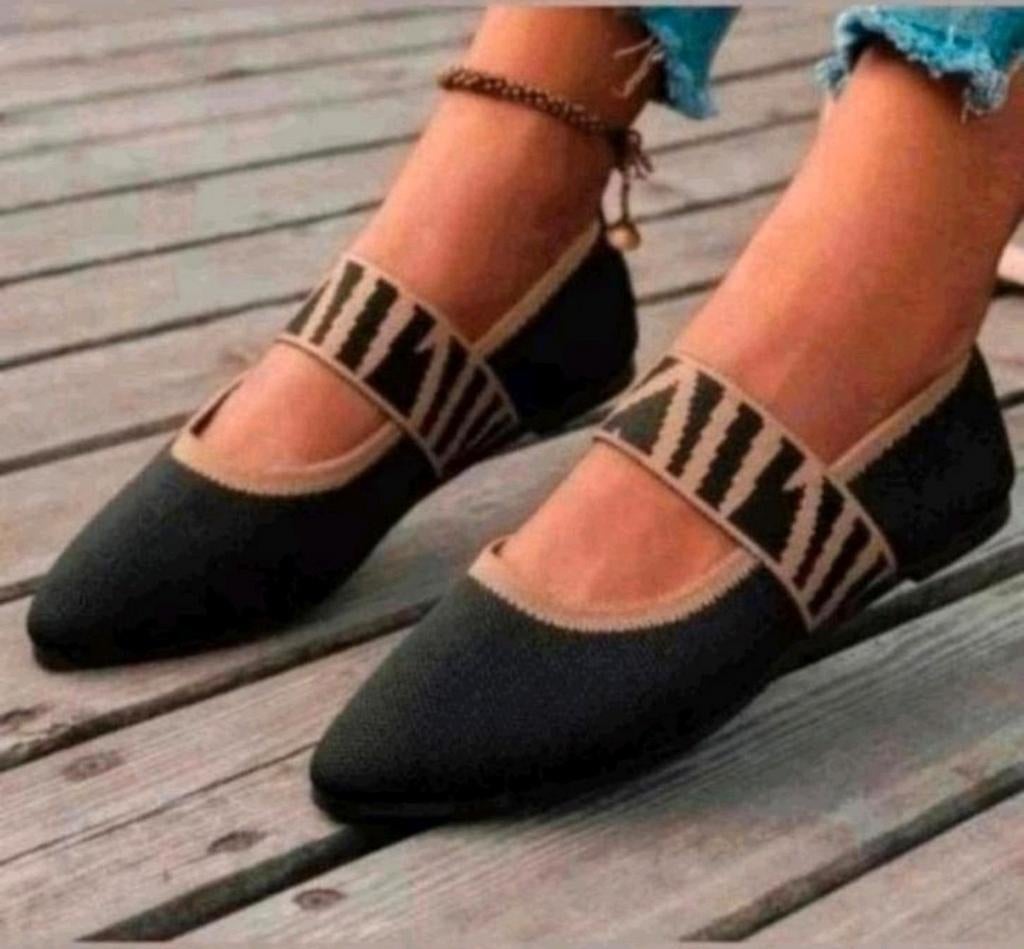 Gloednieuwe orthopedische ballerina's in maat 39., Bruin, Nieuw, Ballerina's, Ophalen of Verzenden