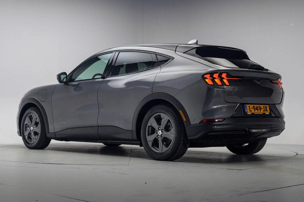 Ford Mustang Mach-E RWD 75kWh [ B&O 360Cam CarPlay Stoelve, Auto's, Automaat, Gebruikt, 750 kg, Origineel Nederlands