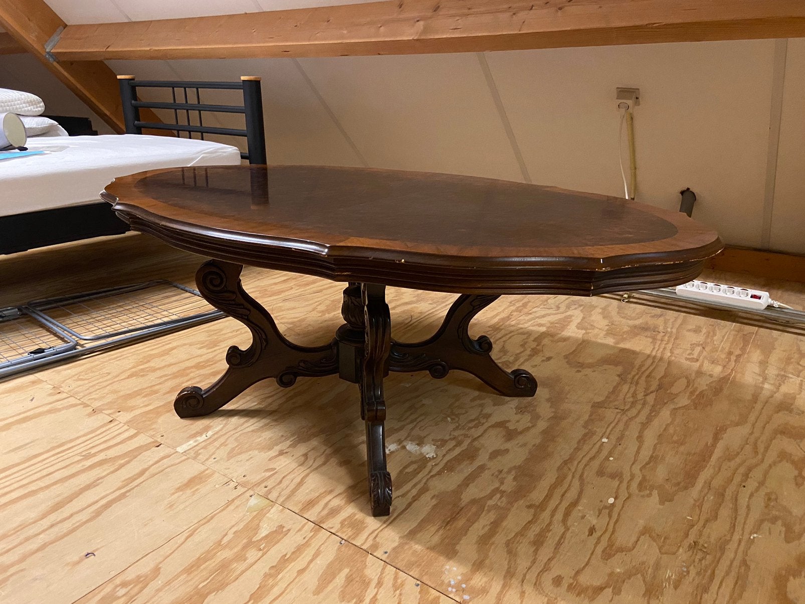 Vintage koffietafel, Ophalen