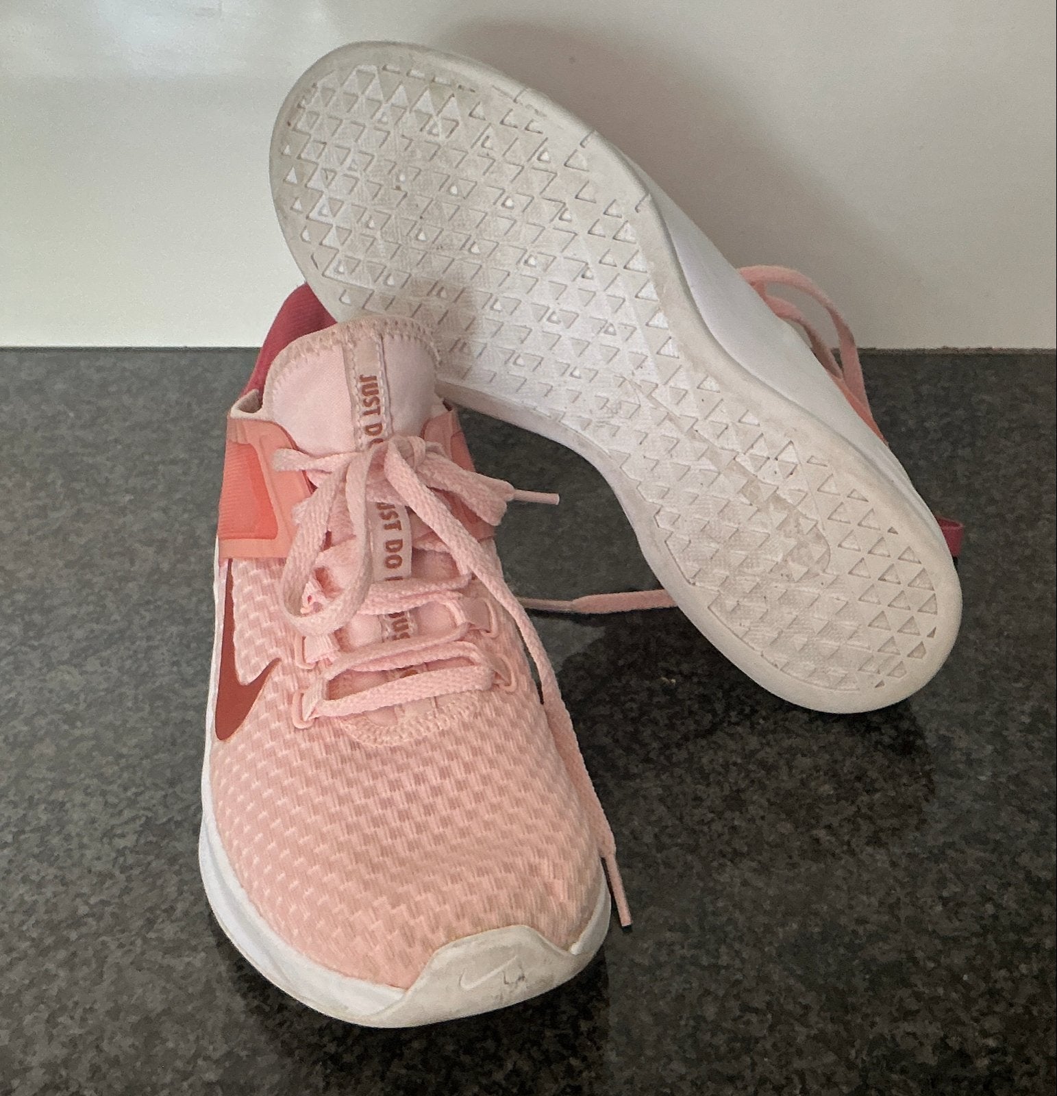 Nike Air 'Just Do It' sneakers - maat 38, Ophalen of Verzenden, Gedragen, Roze, Sneakers of Gympen