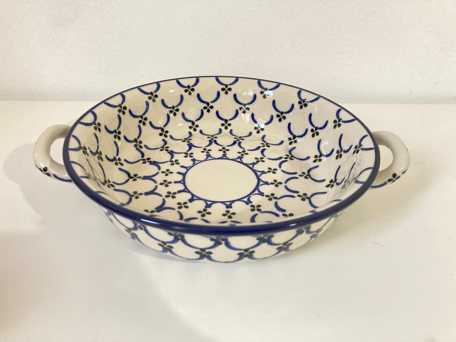 Bunzlau Pools aardewerk ovenschaal met handvatten, 21 cm, Huis en Inrichting, Keuken | Servies, Zo goed als nieuw, Schaal of Schalen