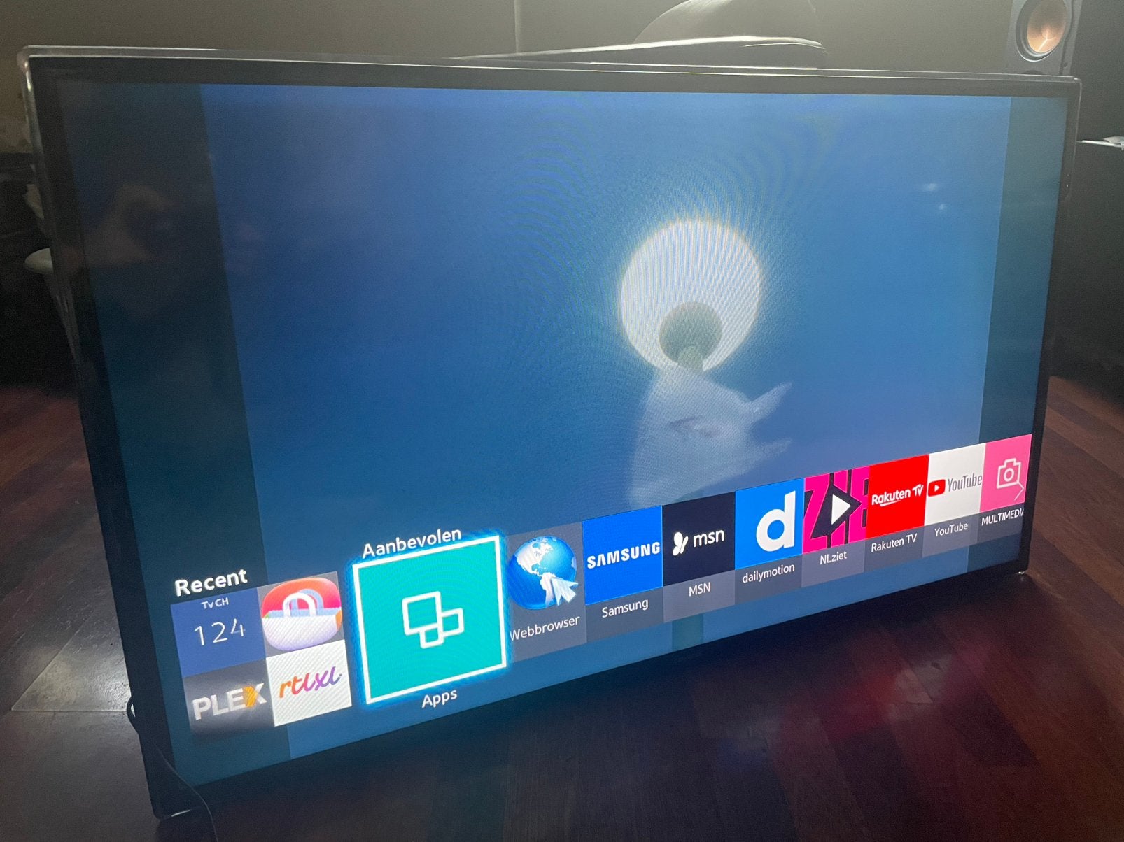 Foto 4 van Samsung 46 inch Smart tv - wifi - diverse apps