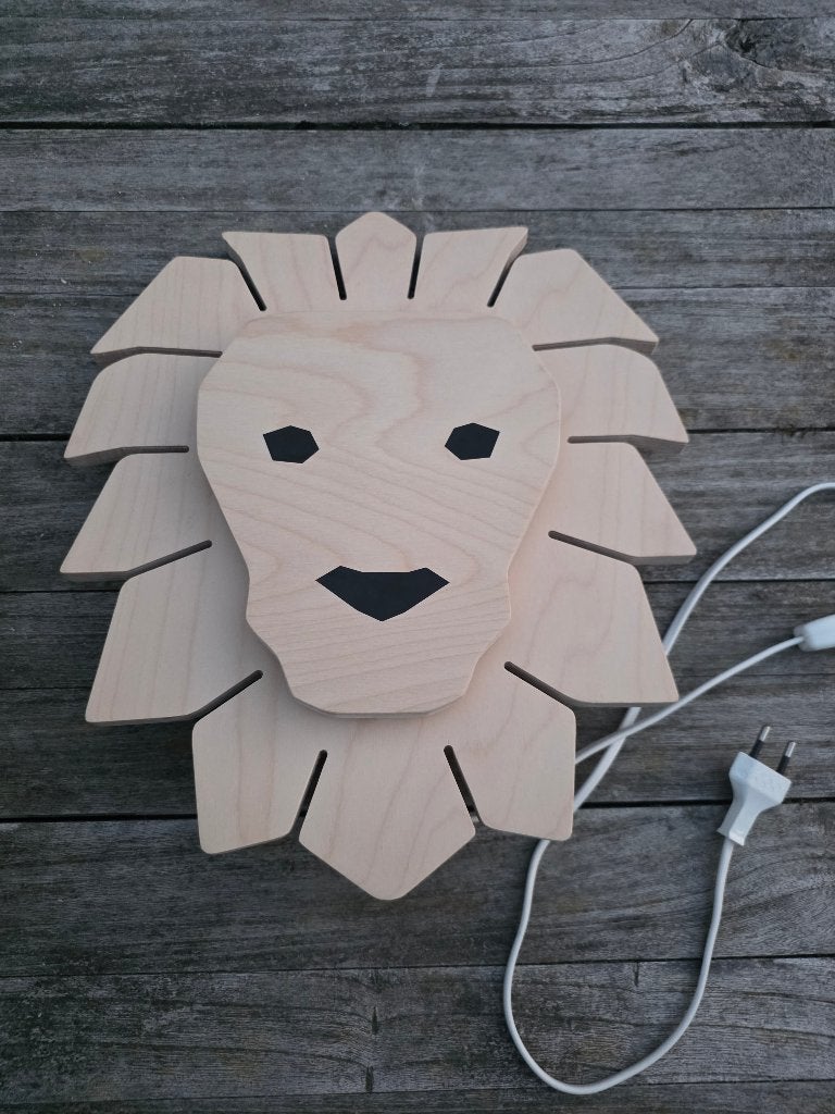 Wandlamp leeuw, Kinderen en Baby's, Kinderkamer | Inrichting en Decoratie, Ophalen, Overige merken, Bruin, Zo goed als nieuw