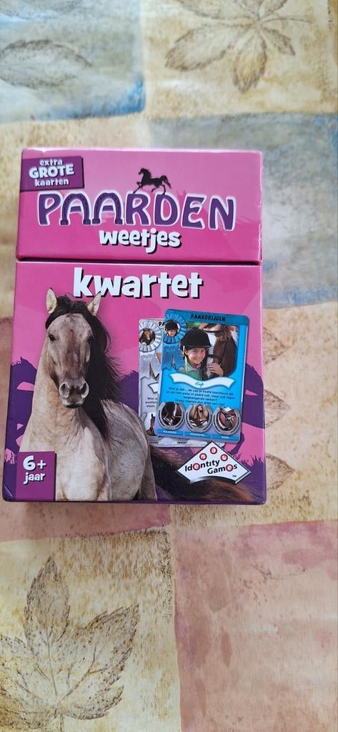 Paarden weetjes kwartet, Ophalen of Verzenden, Zo goed als nieuw, Kwartet(ten)