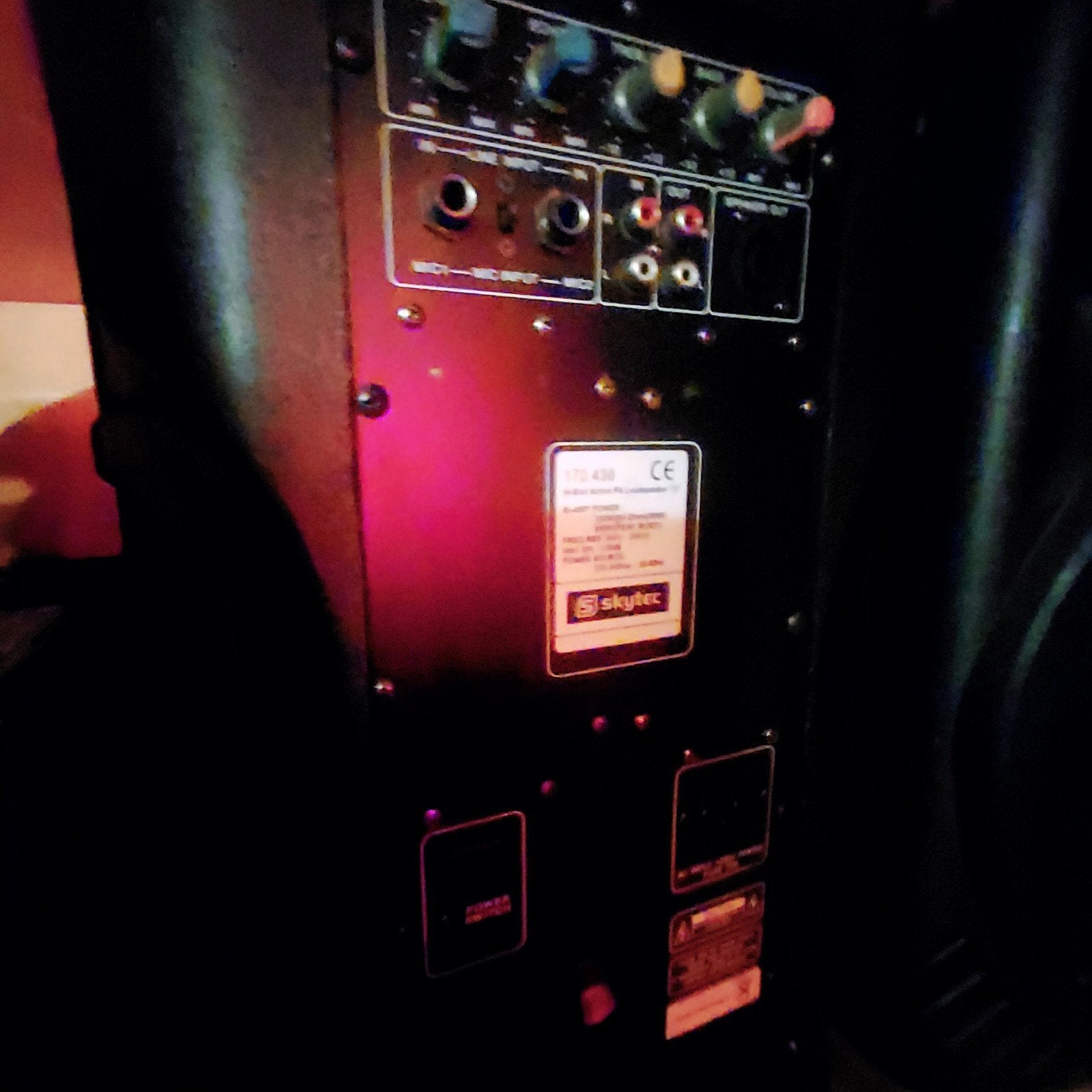 Skytec Hi-End Actieve PA Luidspreker 12" - 600W, Gebruikt, Overige typen, 120 watt of meer, Ophalen