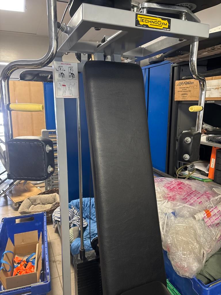 Technogym Pectoral Krachtstation - Borstspiertrainer, Ophalen, Zo goed als nieuw, Borst