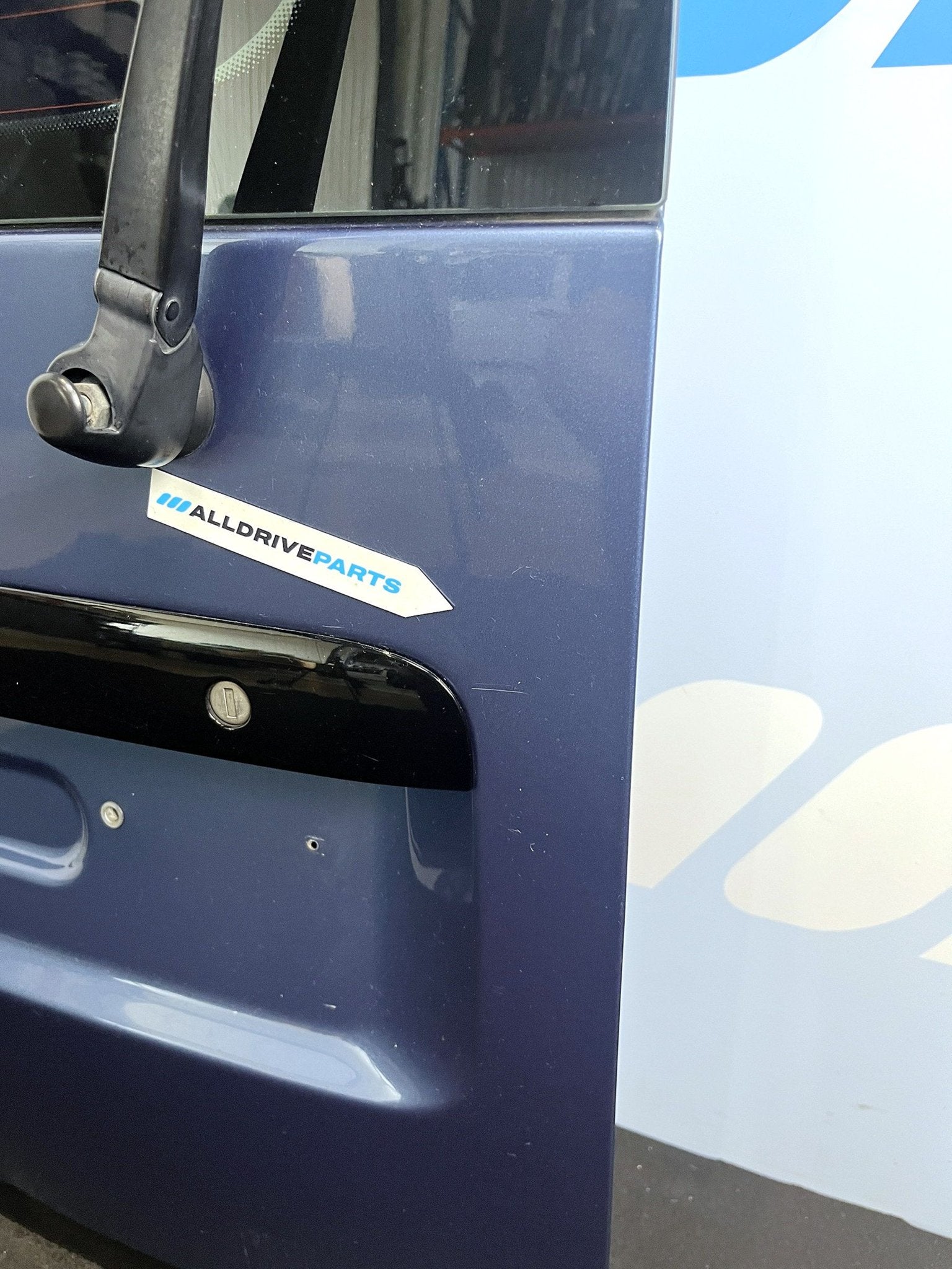 Achterdeur links VW Caddy met ruit blauw LR5T 2K0827091J, Gebruikt, -, Ophalen of Verzenden, Achter