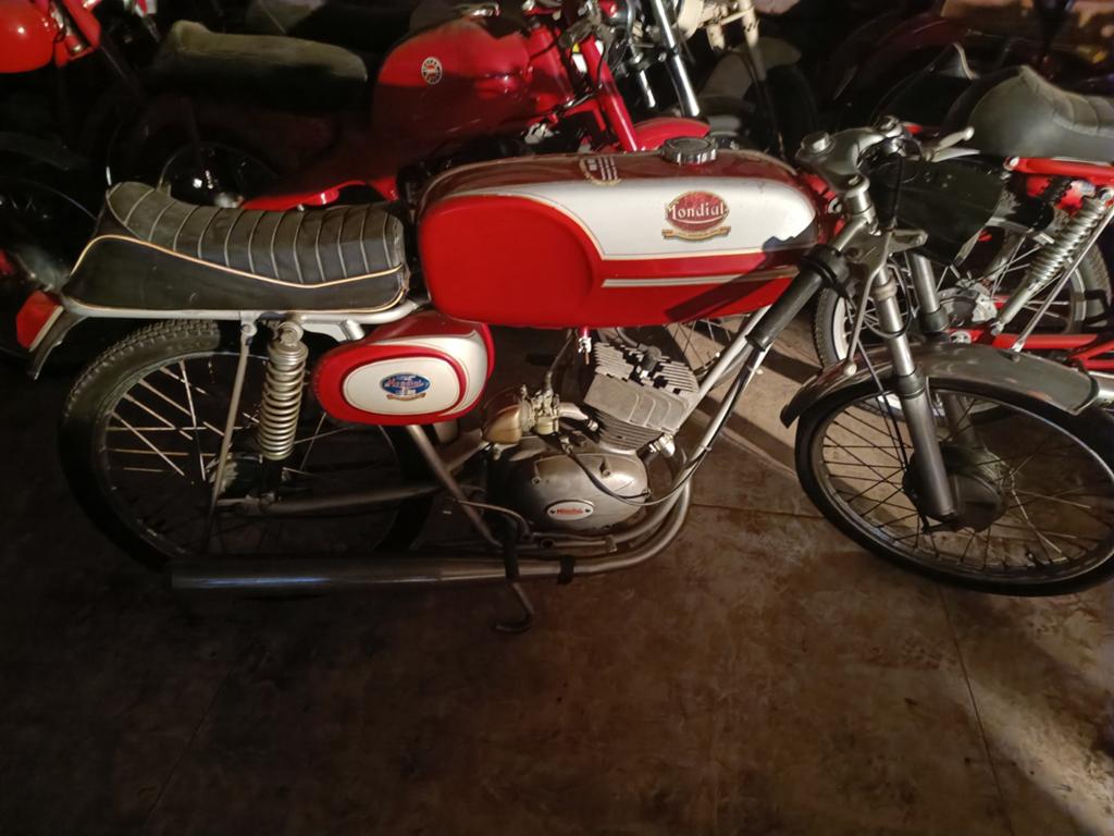 Mondial en testi, Ophalen of Verzenden