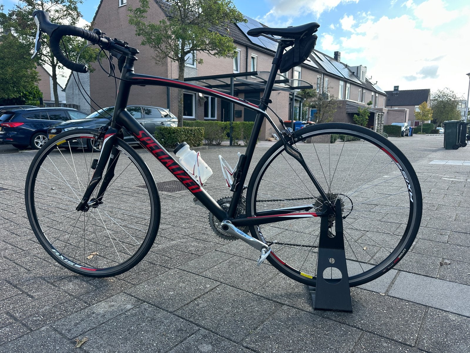 Spezialized Elite zwart-rood. 61cm, Fietsen en Brommers, Aluminium, Zo goed als nieuw, 57 tot 61 cm, Meer dan 20 versnellingen