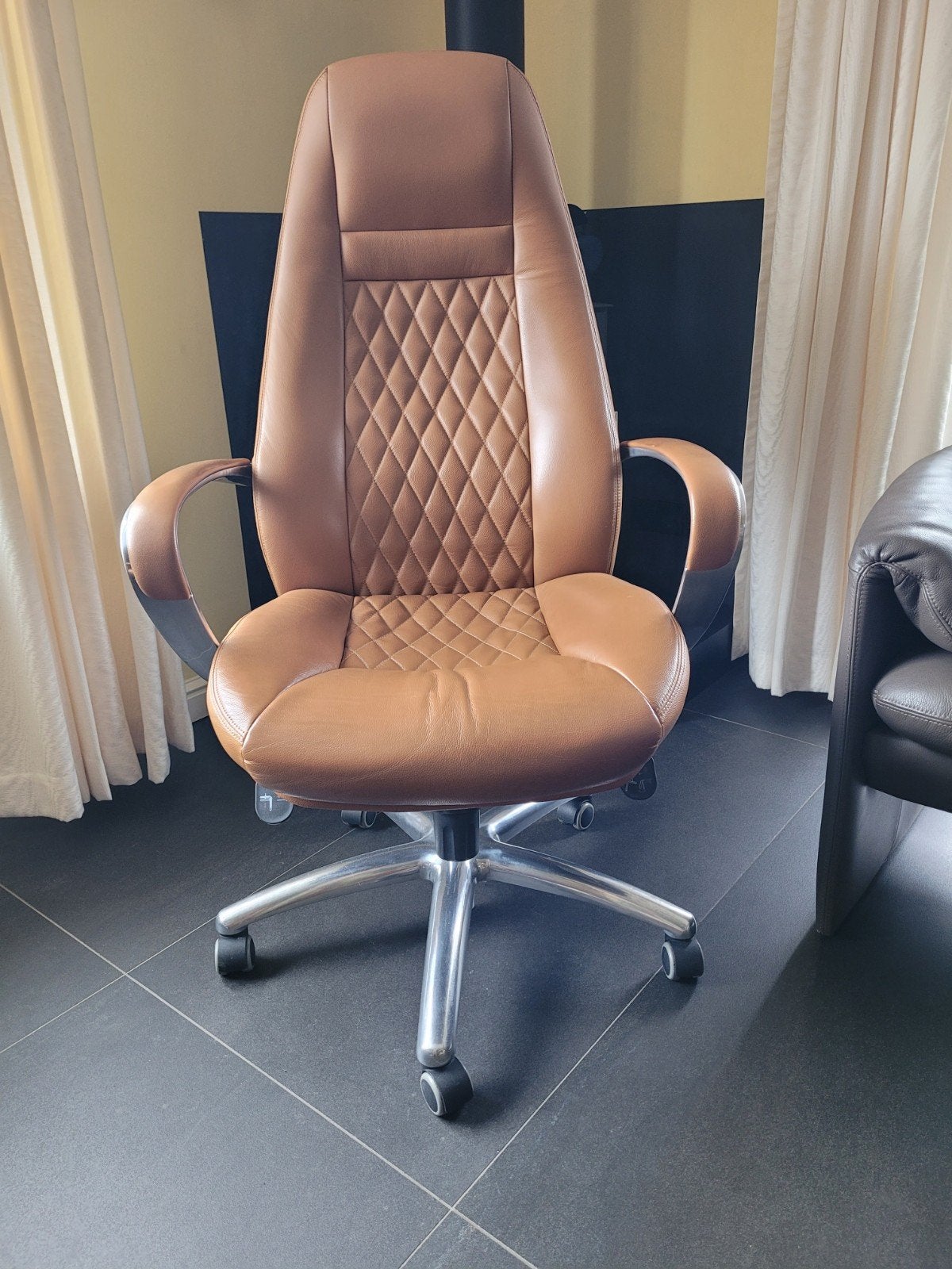 Bureaustoel, Huis en Inrichting, Fauteuils, Ophalen, Minder dan 75 cm, Modern klassiek, Zo goed als nieuw
