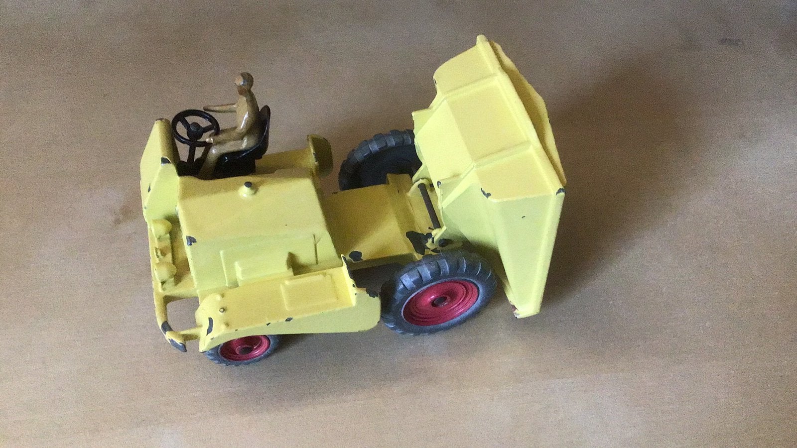 DINKY TOYS MUIR HILL DUMPER ZEER FRAAI KIJK MAAR FF !, Ophalen of Verzenden, Zo goed als nieuw, Dinky Toys
