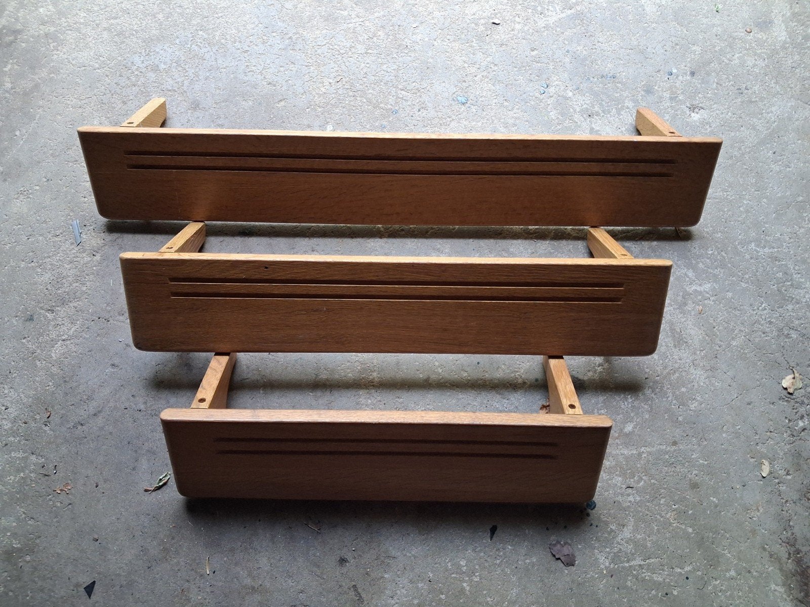 3 opeenvolgende dikke eiken wandschappen, Ophalen, Hout