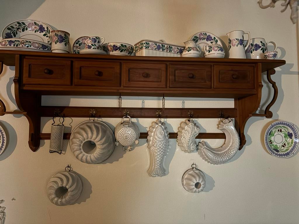 Mooi oud schap voor aan de wand, Ophalen