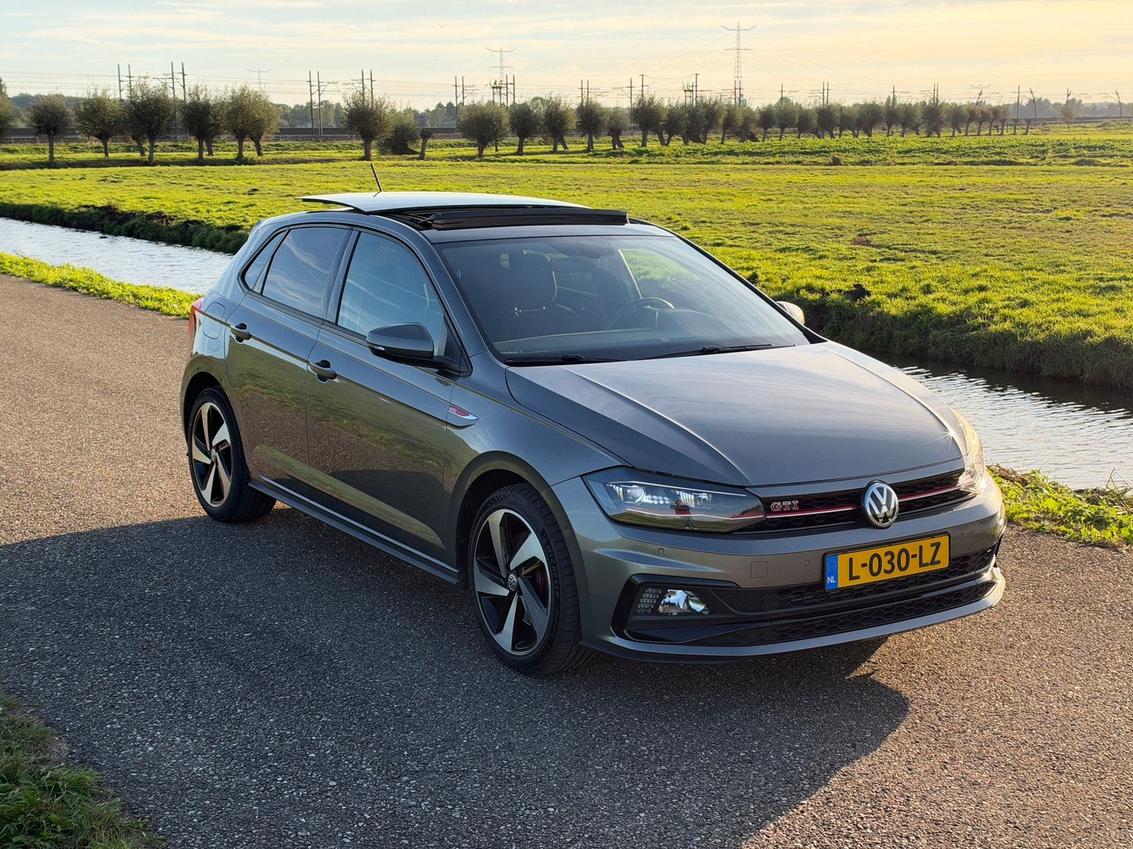Volkswagen Polo GTI 2.0 TSI 200PK 2019 Handgeschakeld, Auto's, Voorwielaandrijving, Stof, 4 cilinders, 1984 cc