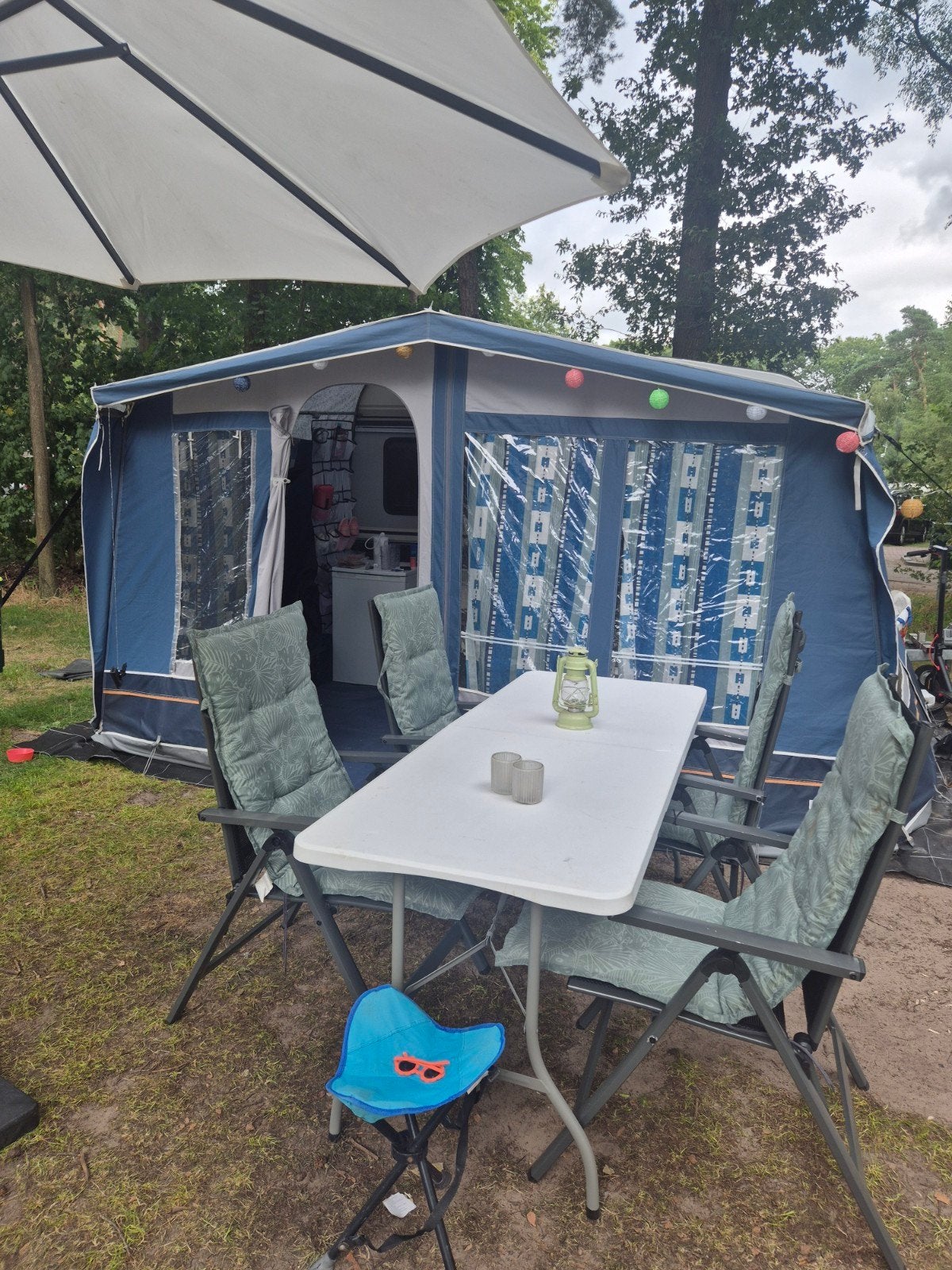 Caravan Hobby De Luxe 360, Ophalen, Gebruikt