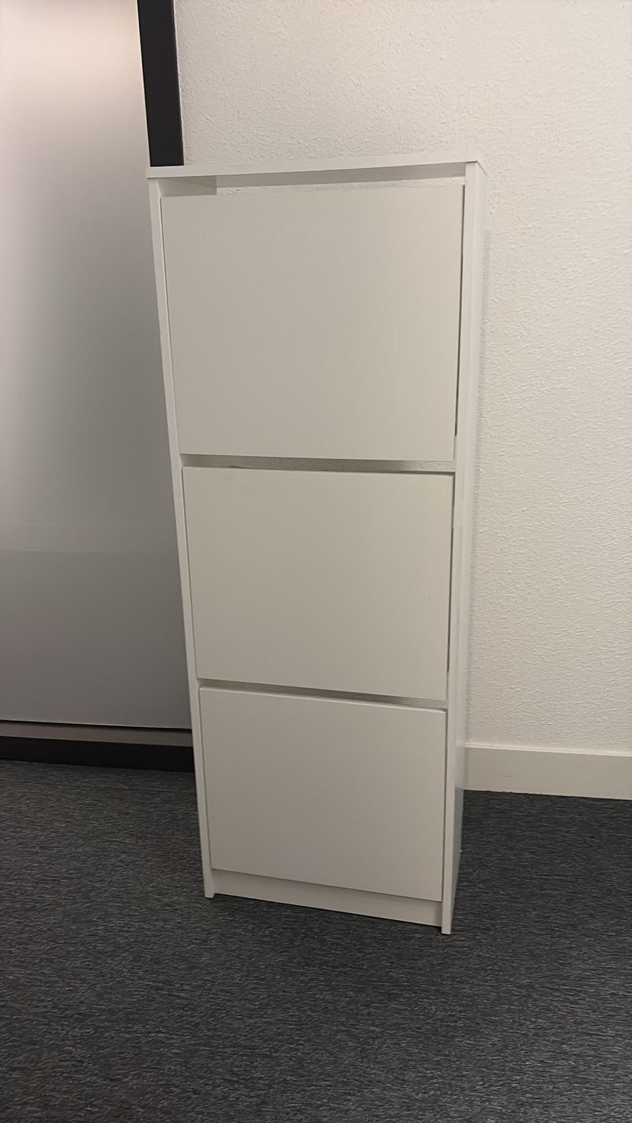 IKEA Bissa Schoenenkast 3 vakken wit - met lichte schade, Ophalen, Gebruikt