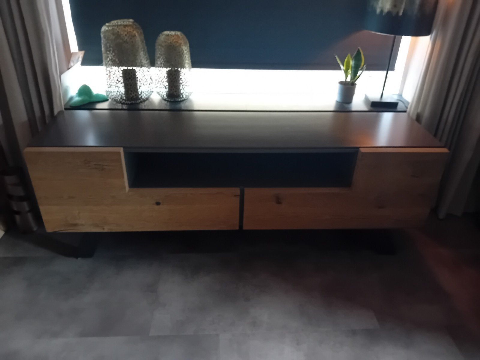 Xooon kast en tv meubel, Huis en Inrichting, Ophalen, 25 tot 50 cm, 150 tot 200 cm, Minder dan 100 cm
