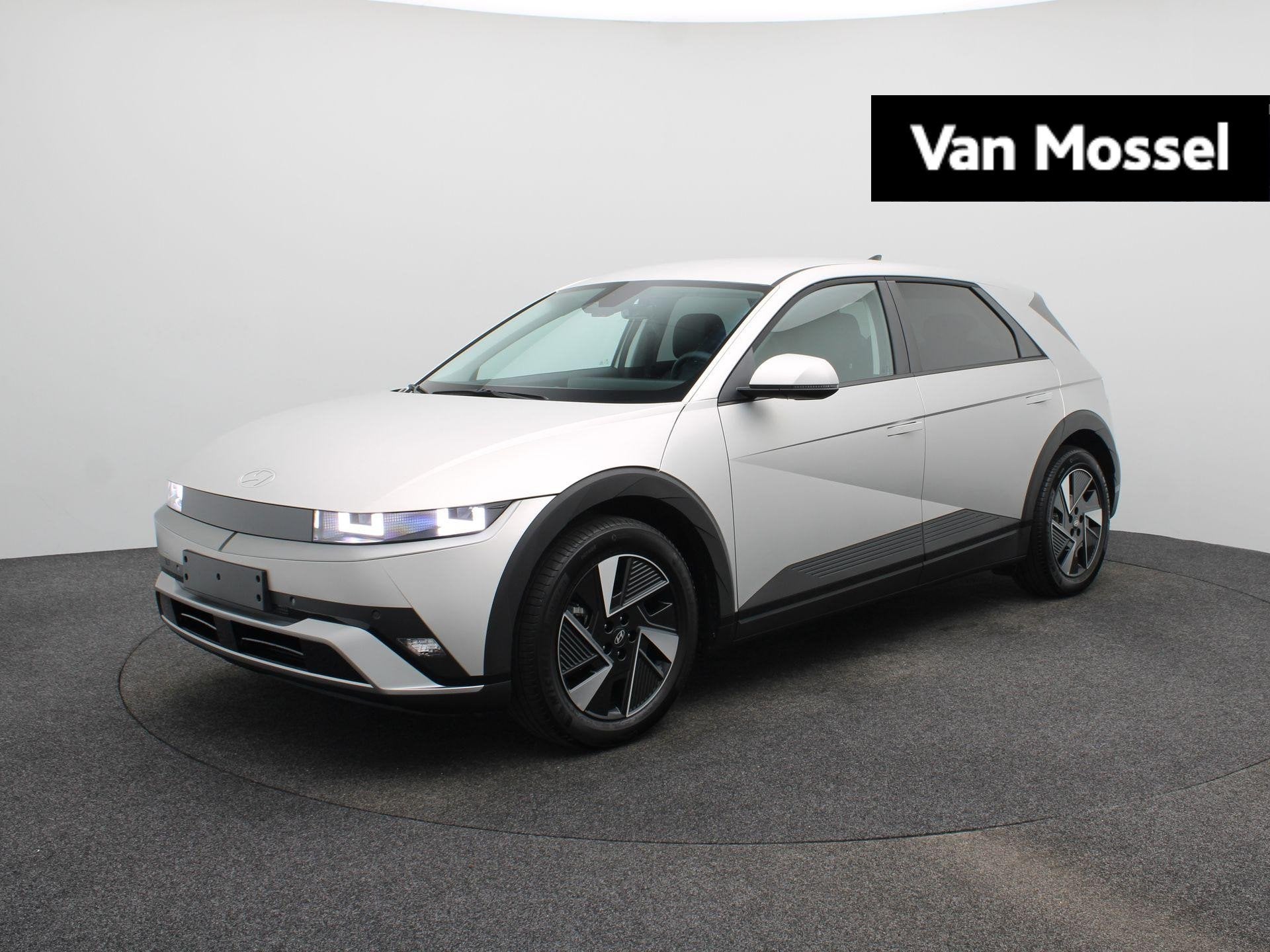 Hyundai IONIQ 5 Standard Range Pure Edition 63 kWh Navigatie