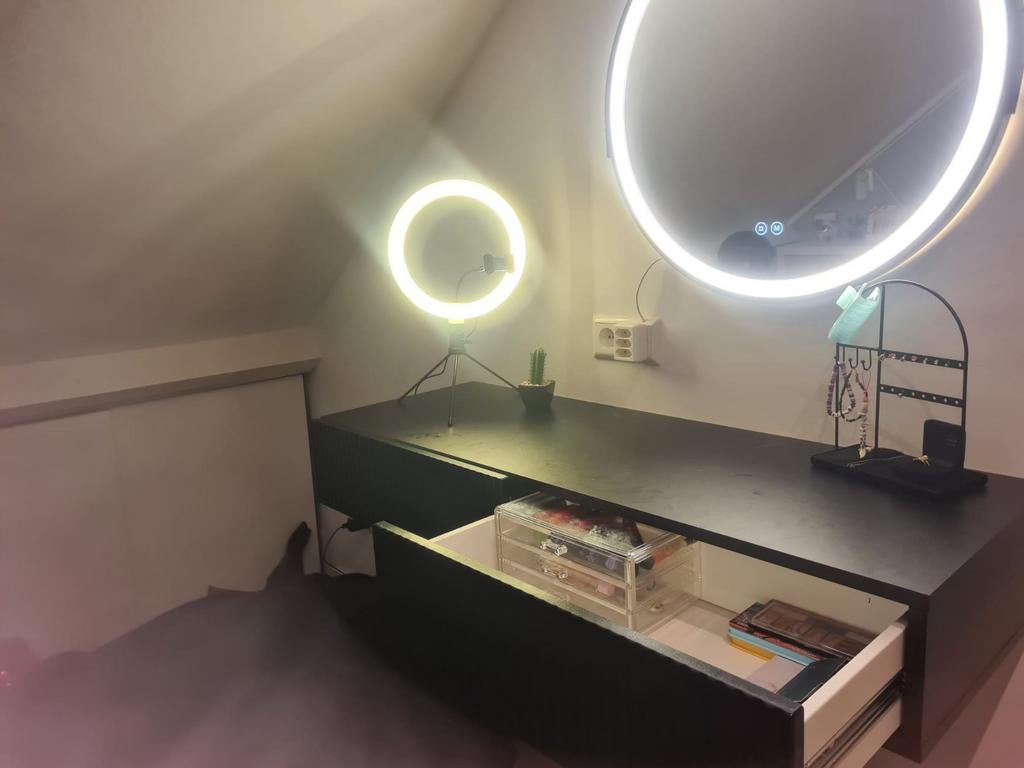 Zwart zwevend dressoir/wandmeubel met lades, Ophalen, Overige materialen, 100 tot 150 cm, 1 of 2 laden