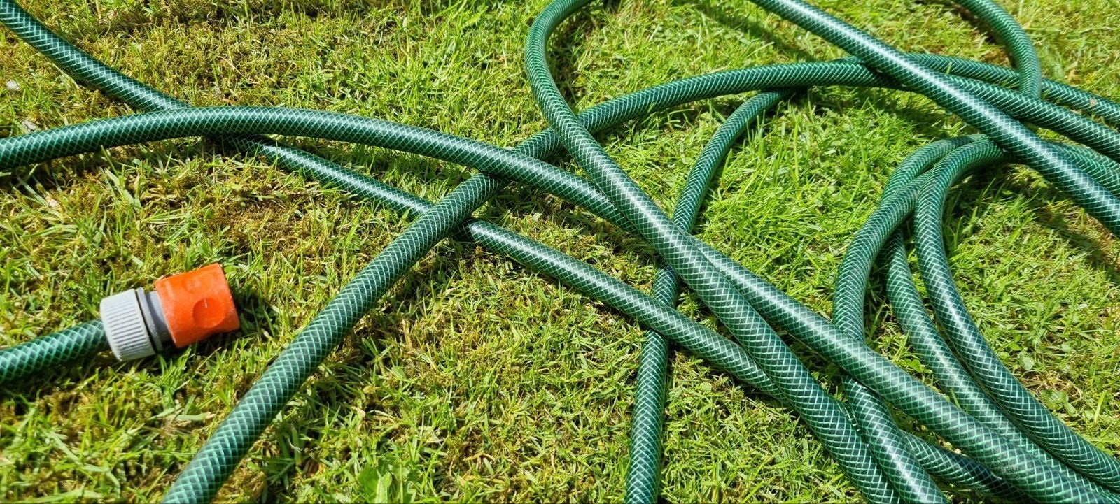 Lange tuinslang met Gardena koppelingen, Tuin en Terras, Tuinslangen, Ophalen, Tuinslang