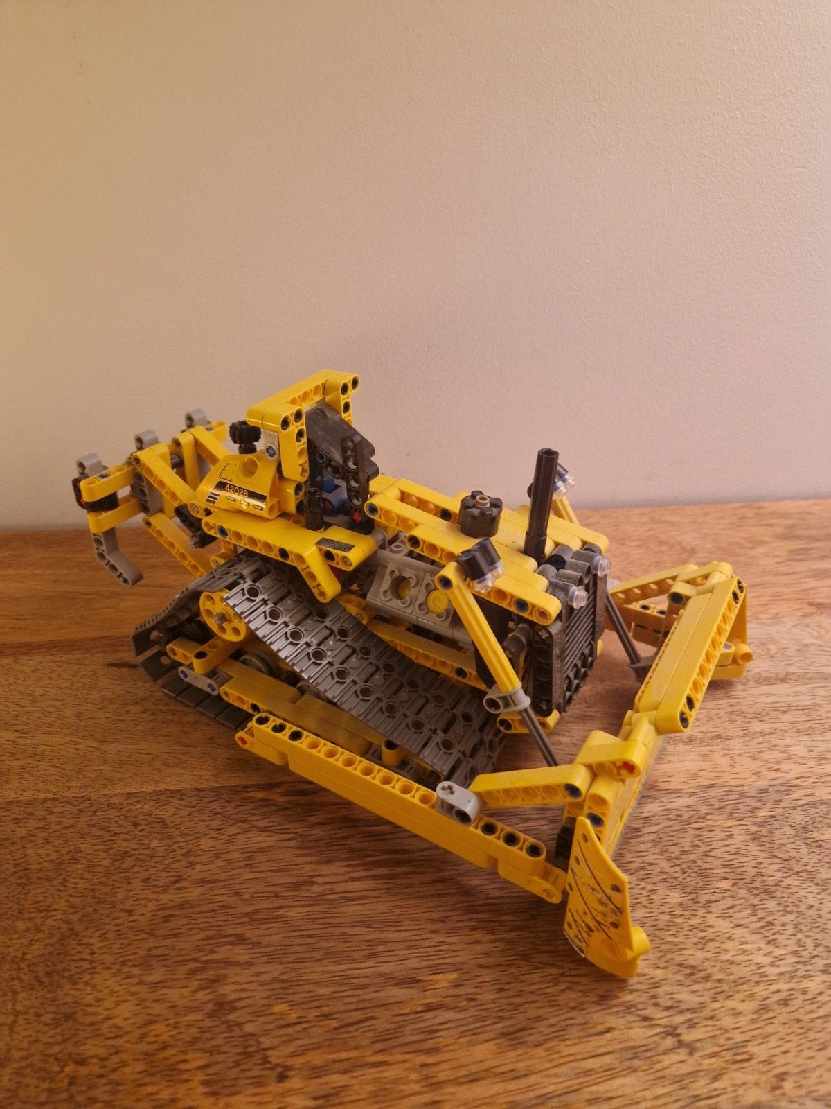 Lego Technic 42028 Bulldozer (met instructies en doos), Compleet, Lego, Ophalen of Verzenden, Zo goed als nieuw