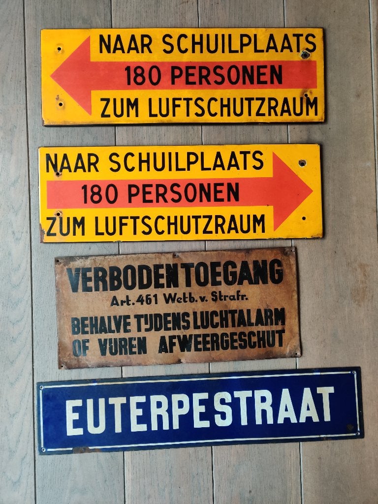 Emaillen oorlogsborden, Verzamelen, Militaria | Tweede Wereldoorlog, Ophalen of Verzenden, Overige soorten, Nederland, Overige typen