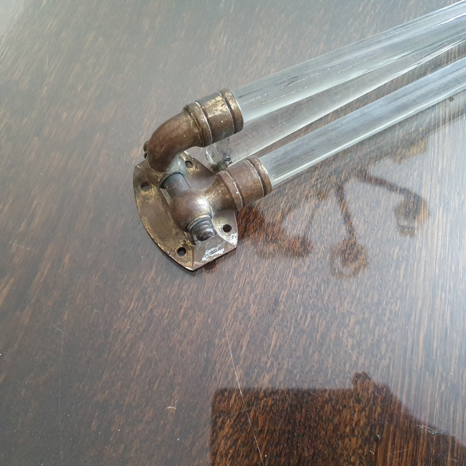 Antieke glazen dubbele handdoek drager., Huis en Inrichting, Badkamer | Badkamermeubels, Ophalen of Verzenden, 50 tot 100 cm, Overige typen