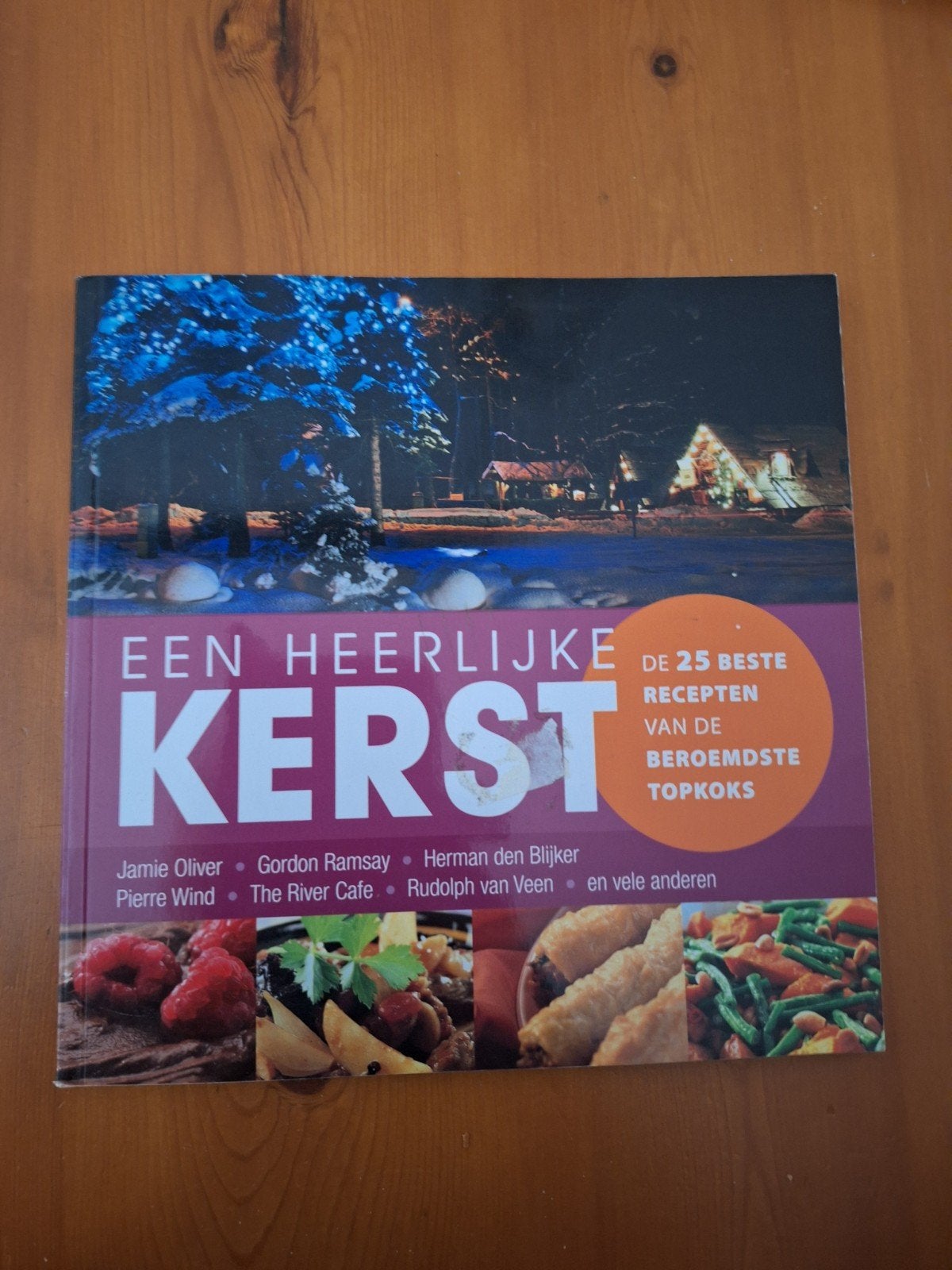 Een Heerlijke Kerst: Recepten van Topkoks, Boeken, Kookboeken, Ophalen of Verzenden, Zo goed als nieuw, Hoofdgerechten, Jamie Oliver, Gordon Ramsay, Herman den Blijker e.a.