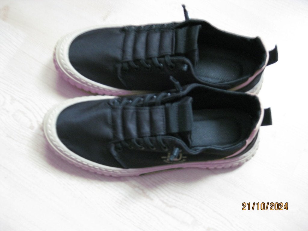sneakers, Zwart, Nieuw, Ophalen of Verzenden, Sneakers of Gympen