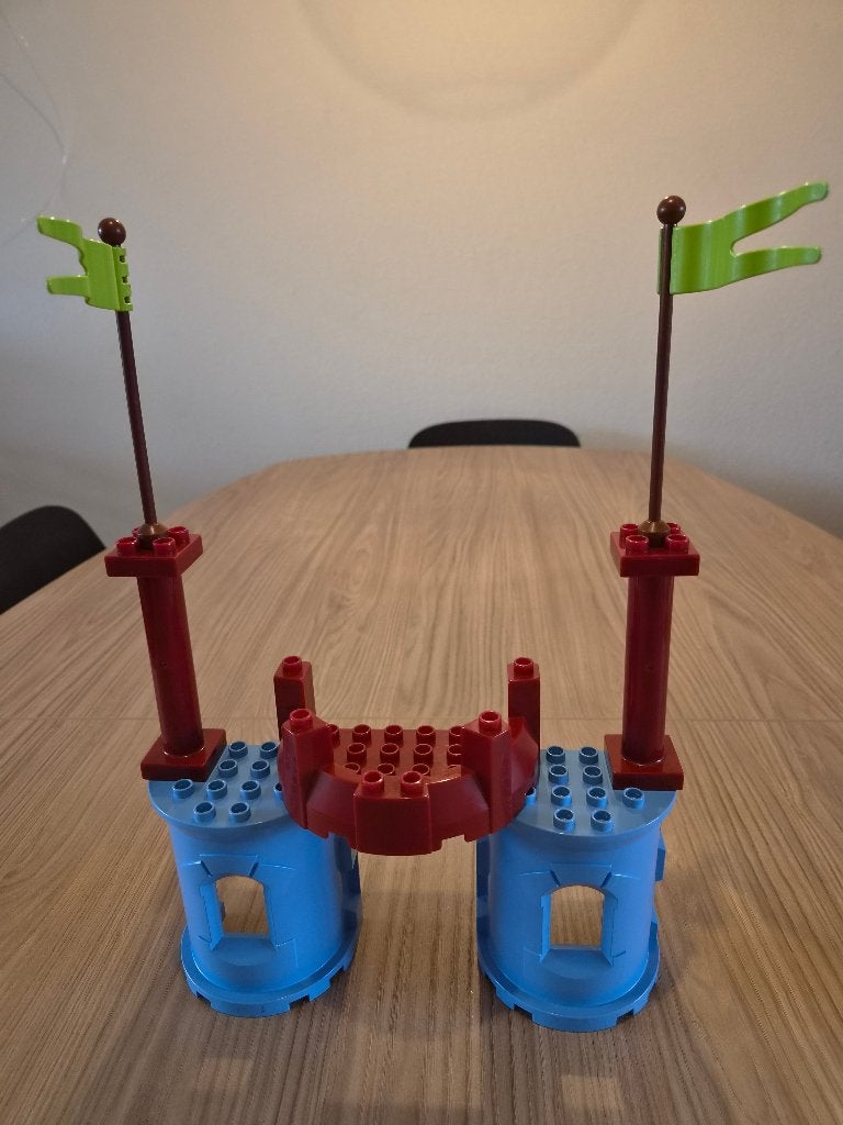 Lego Duplo Kasteel Toren met Vlaggen, Ophalen, Gebruikt, Duplo, Inclusief extra onderdelen