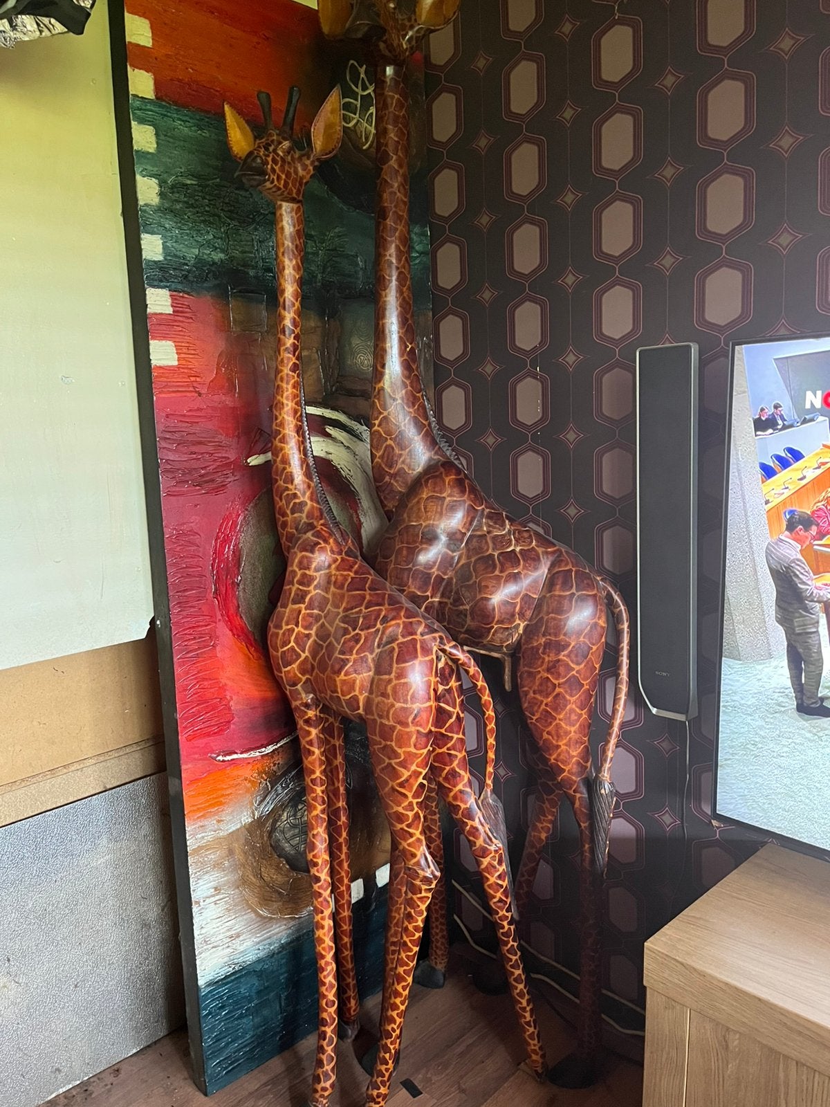 2 houten giraffen origineel uit Sri Lanka hand gemaakt!, Huis en Inrichting, Woonaccessoires | Overige, Hout, Meerkleurig, Ophalen of Verzenden