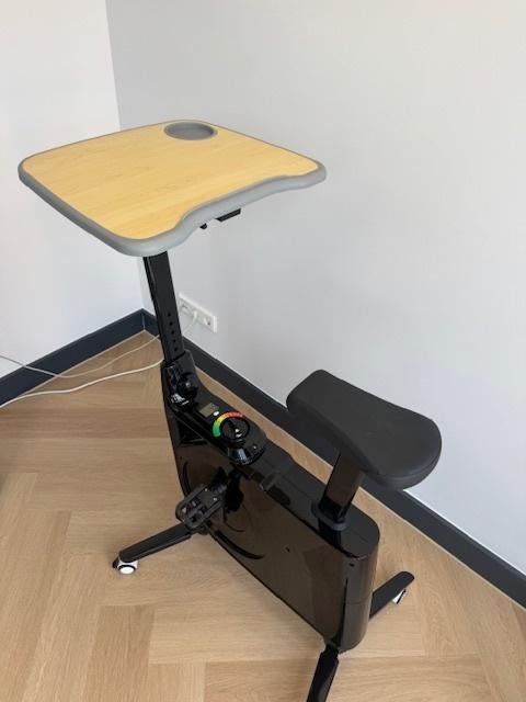 hometrainer met tafelblad, Ophalen, Nieuw, Hometrainer