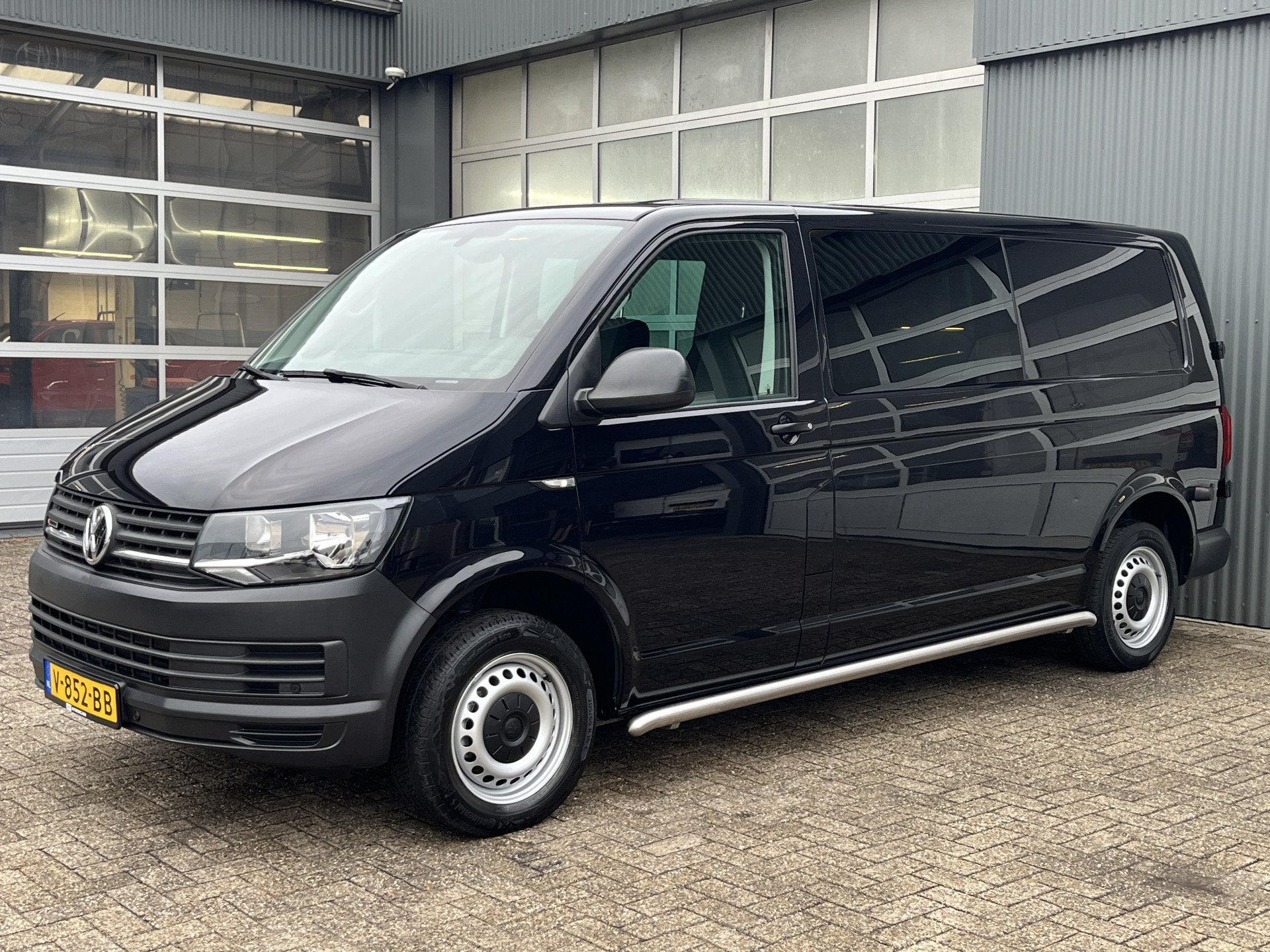 Volkswagen Transporter 2.0 TDI L2H1 DC 4Motion 150pk BTW en, Auto's, 4 cilinders, 150 pk, Volkswagen, 1972 kg
